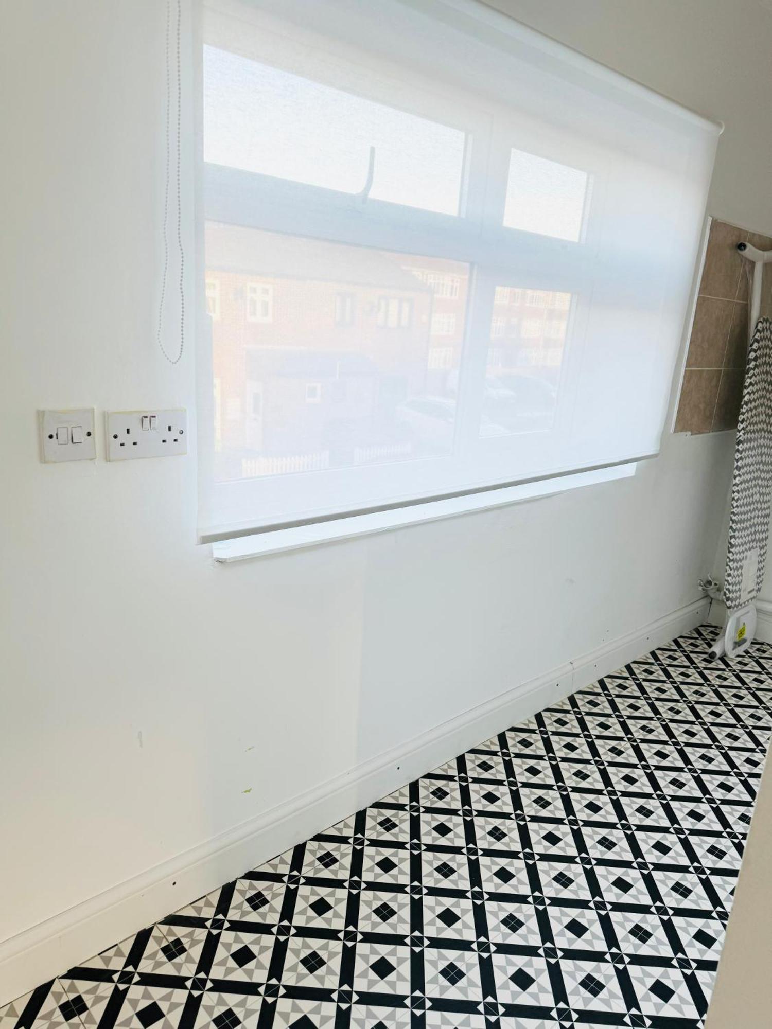 Villa 5Br House, Free Parking Offa12, Contractor, Big Families, Relocation Redbridge Exterior foto